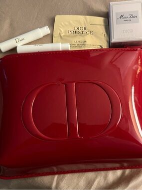 Dior GWP Glossy Red Bag with samples J’adore Miss Dior Prestige Le Nectar